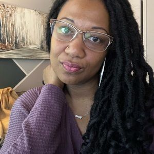 Meet your Posher, Natasha